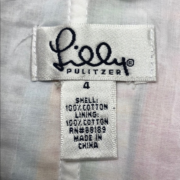 Lilly Pulitzer - Picture 3 of 3